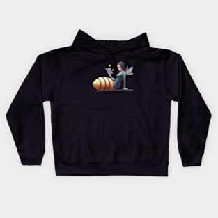 Bee girl a book worm Kids Hoodie